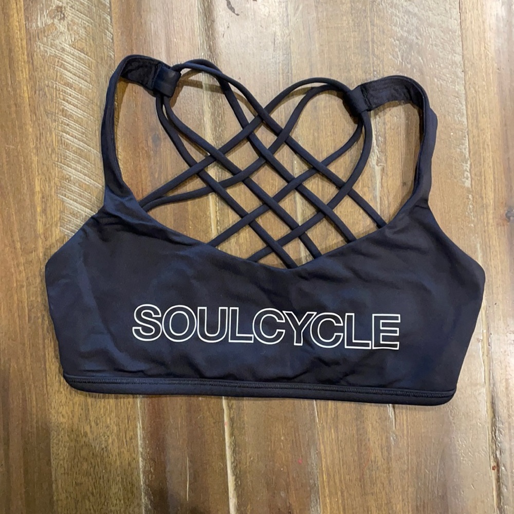 SOULCYCLE lululemon Free to be WILD Bra